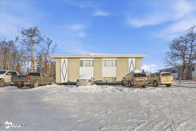 322 W Redoubt Avenue, Soldotna, AK 99669