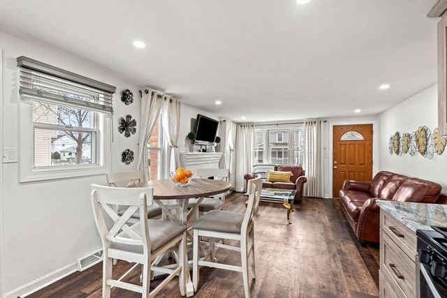 11 Arnold Road, Peabody, MA 01960