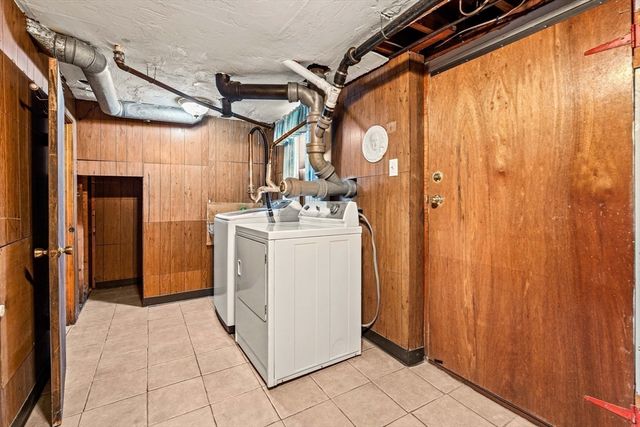 11 Arnold Road, Peabody, MA 01960