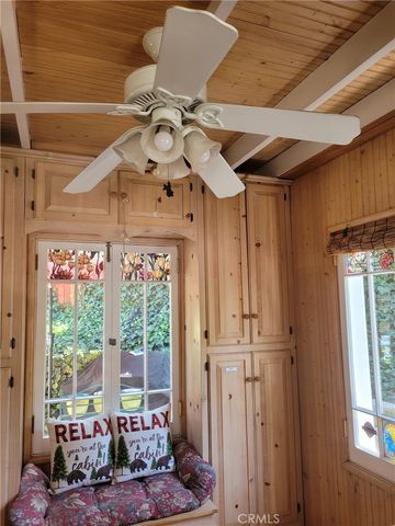 447 Valley Road, Crestline, CA 92325