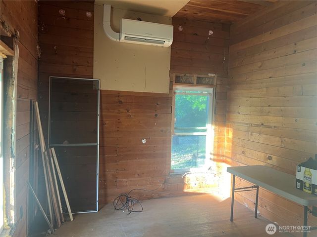 2965 E Benge-Winona Road, Benge, WA 99105