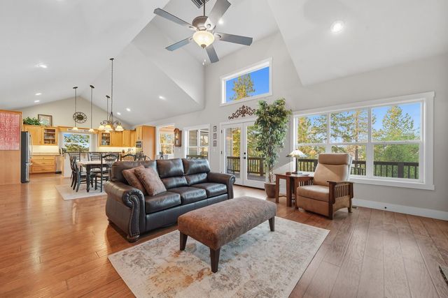 13080 Twin Pines Rd, Sutter Creek, CA 95685