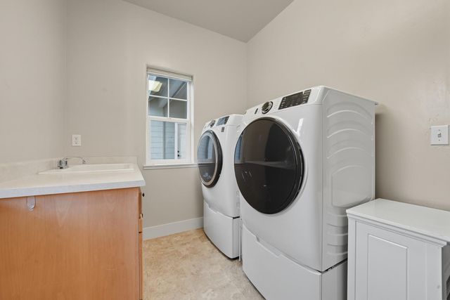 13080 Twin Pines Rd, Sutter Creek, CA 95685