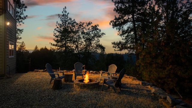 13080 Twin Pines Rd, Sutter Creek, CA 95685