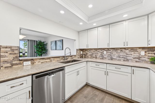 196 Country Club Drive, Melbourne, FL 32940