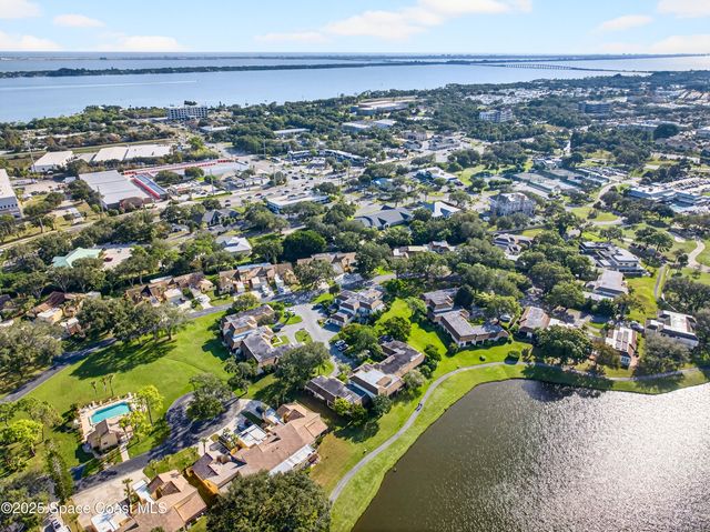 196 Country Club Drive, Melbourne, FL 32940