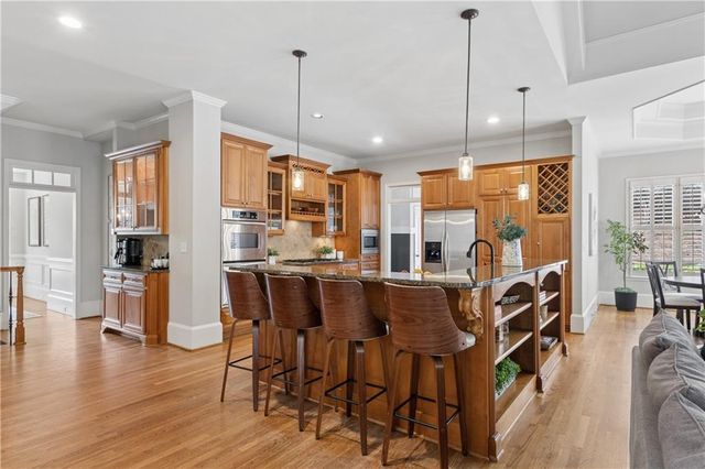 325 Plantation Way, Roswell, GA 30075