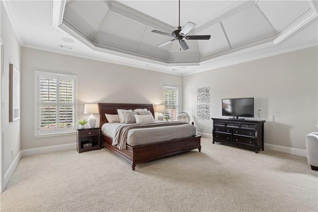 325 Plantation Way, Roswell, GA 30075