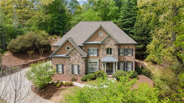 325 Plantation Way, Roswell, GA 30075
