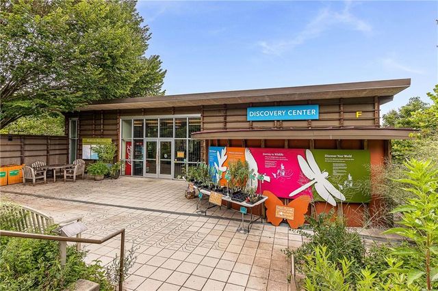 325 Plantation Way, Roswell, GA 30075