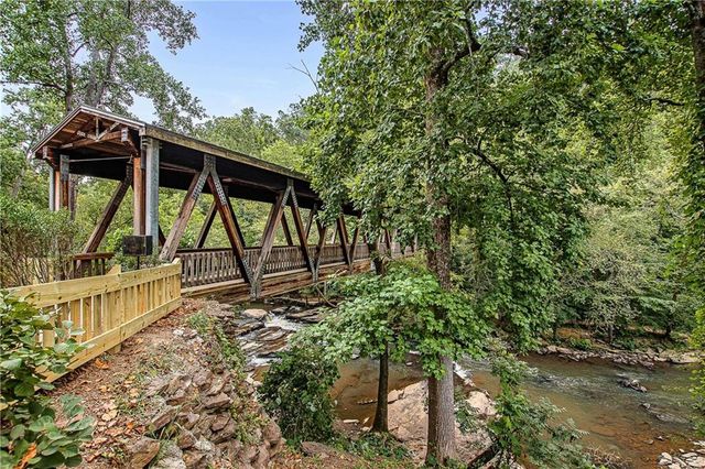 325 Plantation Way, Roswell, GA 30075