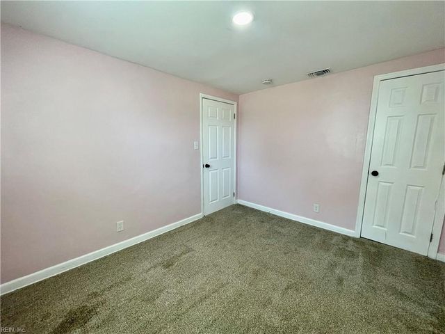 3561 Champlain LN, Virginia Beach, VA 23452