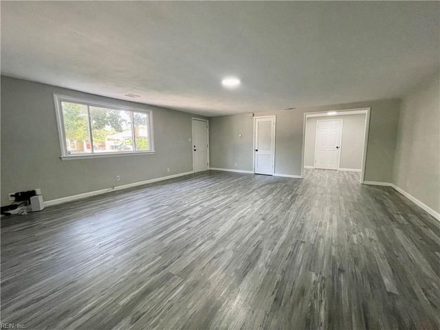 3561 Champlain LN, Virginia Beach, VA 23452