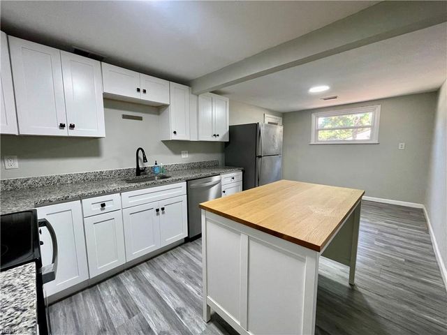 3561 Champlain LN, Virginia Beach, VA 23452