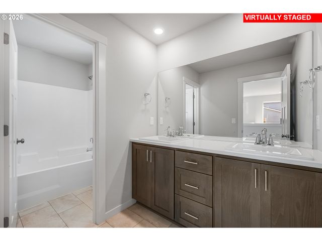 31804 Nw BLAKE Ter, North Plains, OR 97133