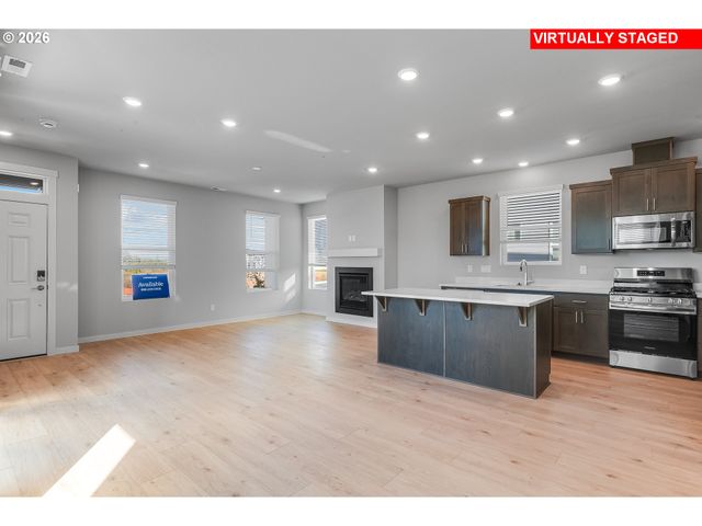 31804 Nw BLAKE Ter, North Plains, OR 97133