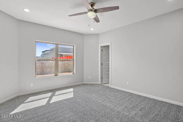 12661 Fredericksburg Avenue, Horizon City, TX 79928