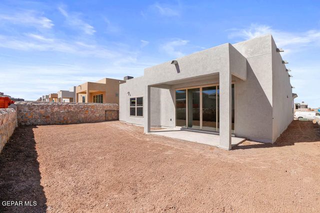 12661 Fredericksburg Avenue, Horizon City, TX 79928