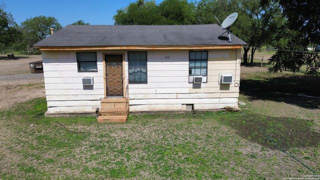 9281 Nelson, San Antonio, TX 78252