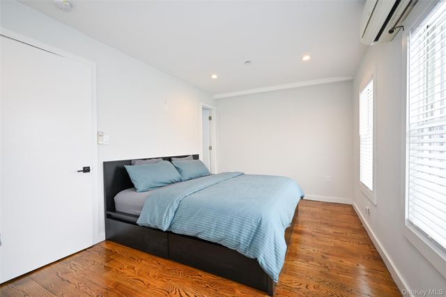 11311 201st Street, Saint Albans, NY 11412