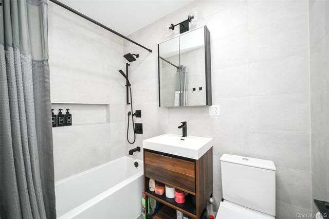 11311 201st Street, Saint Albans, NY 11412