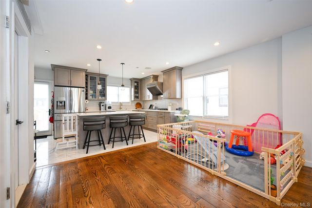 11311 201st Street, Saint Albans, NY 11412