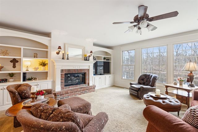 8049 Barony Point, Mattawan, MI 49071
