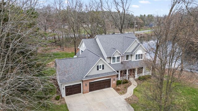 8049 Barony Point, Mattawan, MI 49071