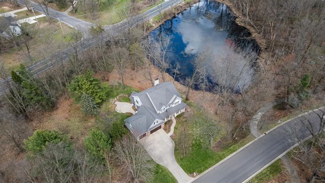 8049 Barony Point, Mattawan, MI 49071