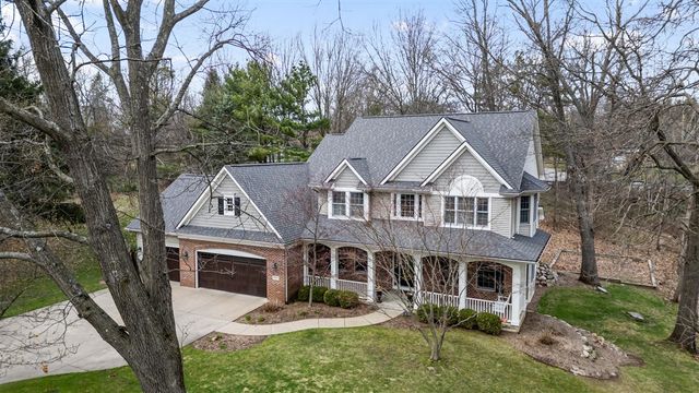 8049 Barony Point, Mattawan, MI 49071