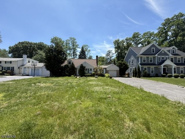 364 Acacia Rd, Scotch Plains Twp., NJ 07076