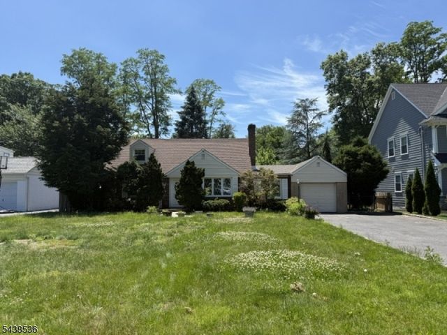 364 Acacia Rd, Scotch Plains Twp., NJ 07076
