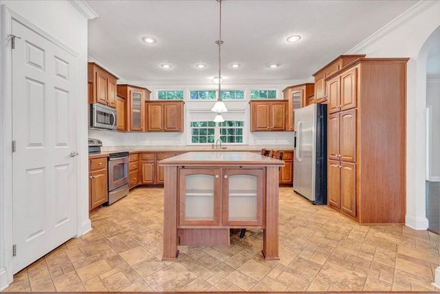 5995 Twine Hollow RD, Salem, VA 24153
