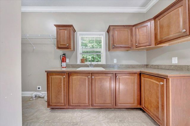 5995 Twine Hollow RD, Salem, VA 24153