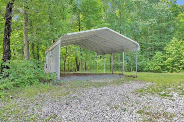 5995 Twine Hollow RD, Salem, VA 24153