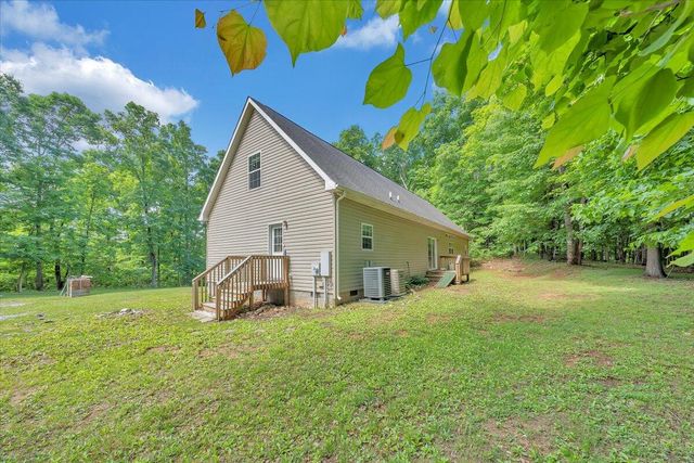 5995 Twine Hollow RD, Salem, VA 24153