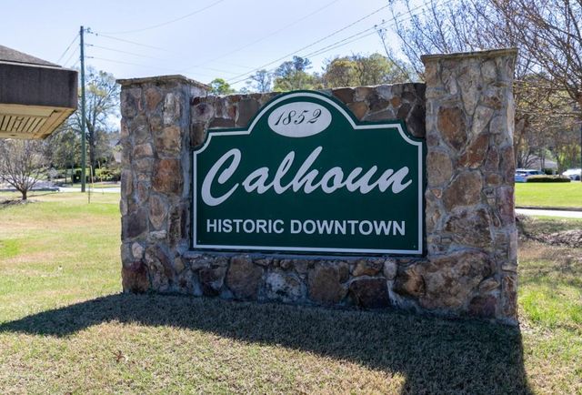 241 Sycamore Drive, Calhoun, GA 30701