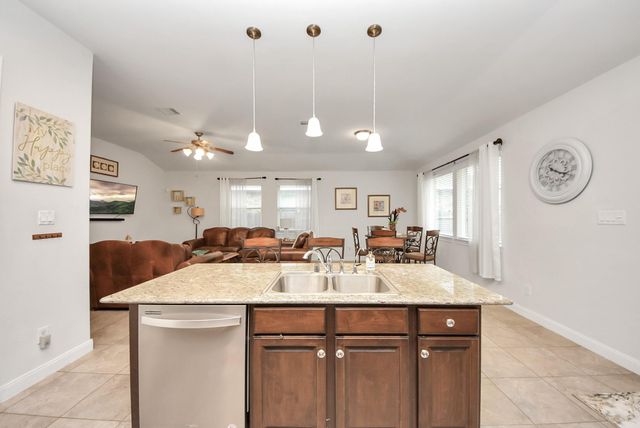 8806 Chapada Highlands Drive, Cypress, TX 77433