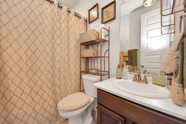 8806 Chapada Highlands Drive, Cypress, TX 77433