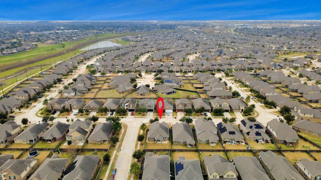 8806 Chapada Highlands Drive, Cypress, TX 77433