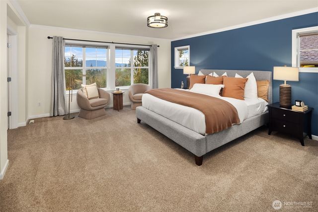 1485 24th Avenue NE, Issaquah, WA 98029