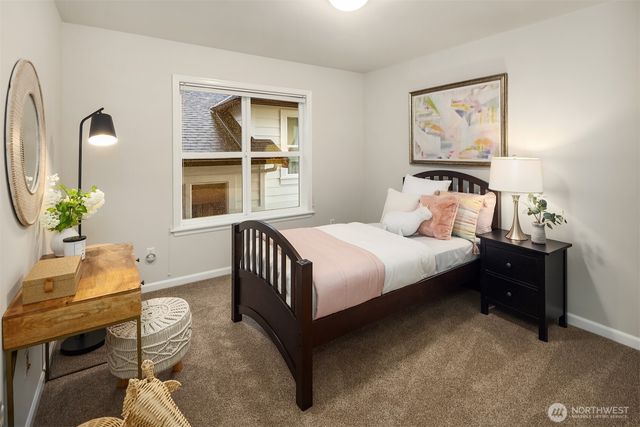 1485 24th Avenue NE, Issaquah, WA 98029