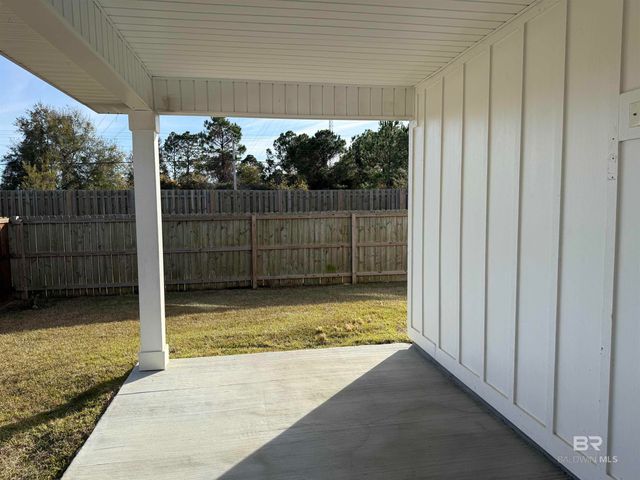 23234 Lieutenant Avenue, Foley, AL 36535