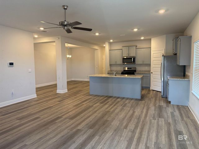 23234 Lieutenant Avenue, Foley, AL 36535