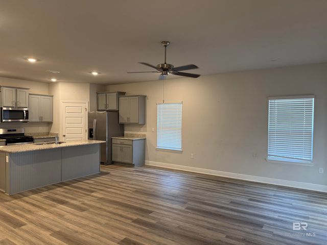 23234 Lieutenant Avenue, Foley, AL 36535