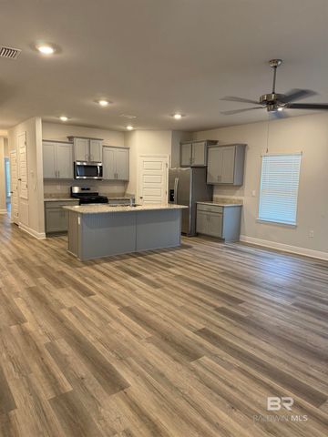 23234 Lieutenant Avenue, Foley, AL 36535