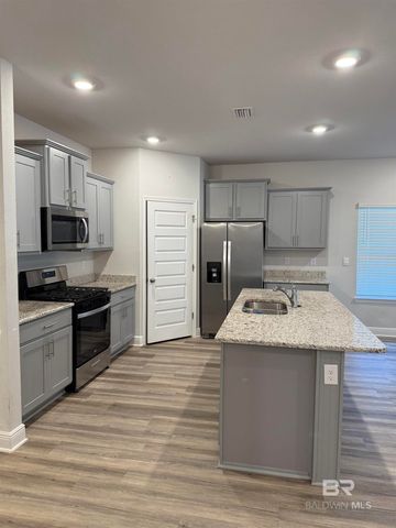 23234 Lieutenant Avenue, Foley, AL 36535