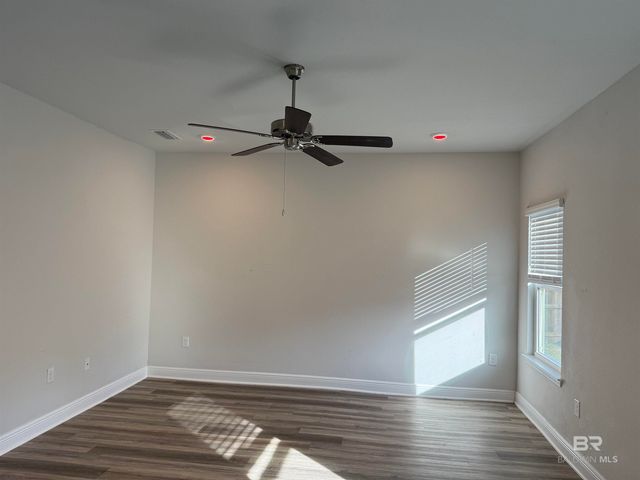 23234 Lieutenant Avenue, Foley, AL 36535