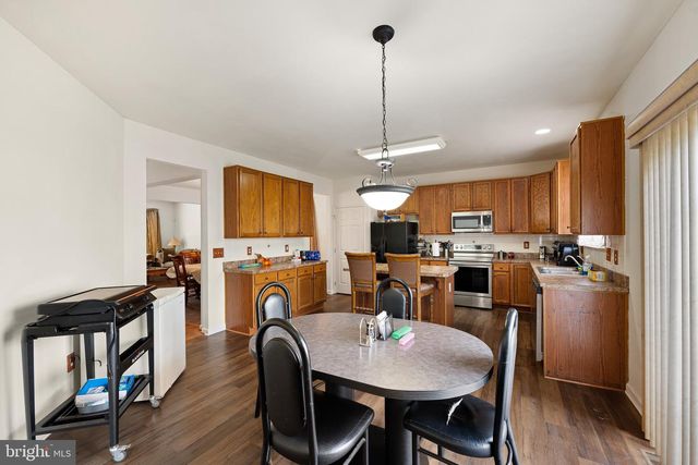 43 BARKLEY CT, Dover, DE 19904