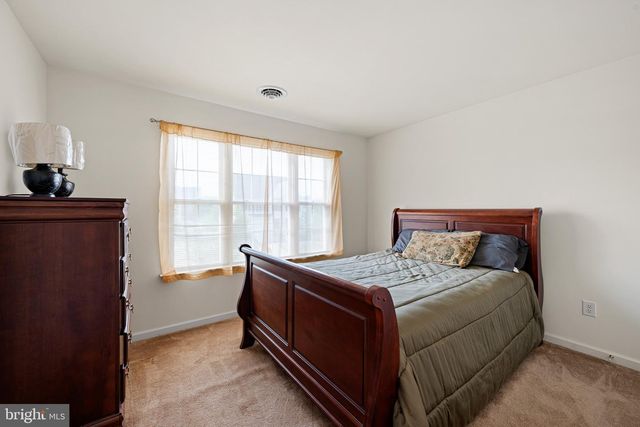 43 BARKLEY CT, Dover, DE 19904